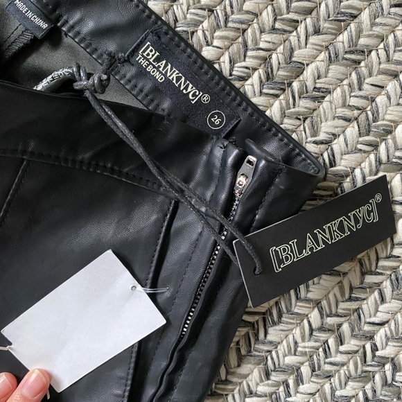 Blank NYC, BlankNYC vegan leather, pleather zip up pants - Picture 3 of 8